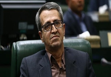 آذری جهرمی یکی از گزینه های مناسب برای وزارت ارتباطات است
