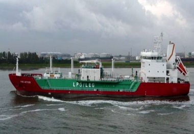 Container ship collides with LPG tanker off Gibraltar