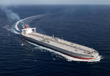 Rising US crude exports promise more earnings for VLCCs from longer voyages