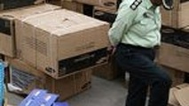 ◄ صف‌آرایی مخالفان در برابر قانون مبارزه با قاچاق کالا و ارز: اجرای قانون، متوقف می شود؟