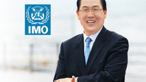 IMO Secretary-General Kitack Lim Visits Hapag-Lloyd
