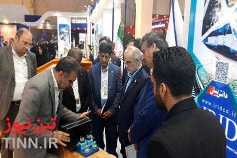 بازدید قائم مقام راه آهن از غرفه شرکت ایرید در دهمین نمایشگاه ریلی
