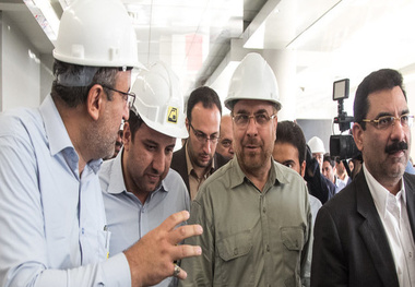 
هفت خطی در خط هفت مترو
