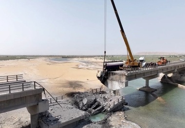 انسداد در برخی محورهای بندرعباس و محور کهورستان-لار