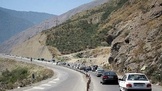 انسداد جاده هراز به دلیل ریزش کوه؛ ترافیک سنگین در جاده چالوس و آزادراه تهران - شمال