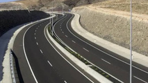 آزادراه غدیر سهم ایران از ترانزیت منطقه را افزایش می‌دهد 