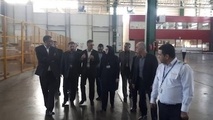 بازدید شرفبافی از واحدهای مختلف ایران‌ایر در شهر فرودگاهی امام
