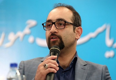 
حجت نظری: تعداد نامزدهای شهرداری تهران به پنج نفر کاهش یافت
