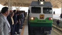 مترو پرند و بهارستان تا ۱۴۰۰ می‌رسند