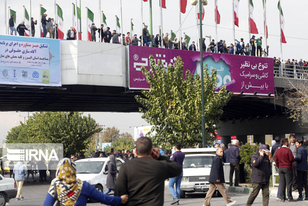 اعتراض‌ها به گران شدن بنزین