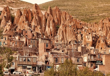 ممنوعیت ورود گردشگر به روستای کندوان
