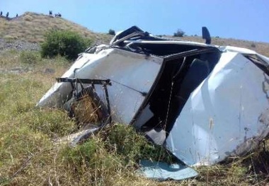 سقوط یک خودرو به دره در جاده مشگین شهر ، هریس چهار مصدوم برجای گذاشت