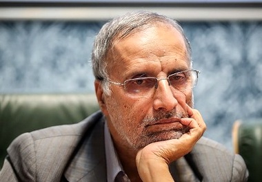 نگاهی به مناظره