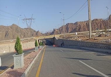 پروژه های راهسازی در هفته دولت: بهره برداری از باند دوم جاده فولاد آلیاژی یزد با هزینه ۱۱۰۰ میلیارد ریال
