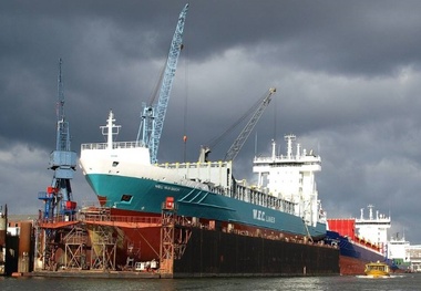 Dry bulk newbuilding orders pick up on improving market sentiment