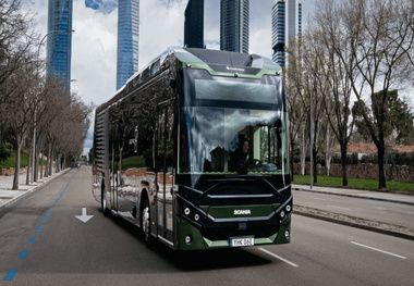 Manchester and CitySwift renew partnership