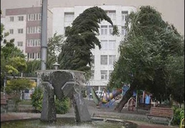 بارش پراکنده برف در ارتفاعات شمال و شمال‌شرق کشور / افزایش دما در سواحل‌شمالی طی امروز و فردا / وزش باد در پایتخت