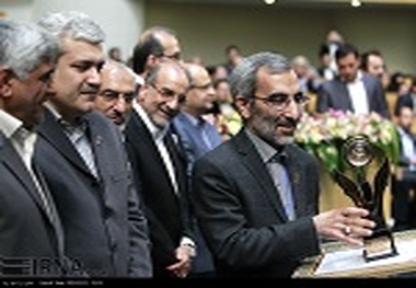 دریافت جایزه بیست و هشتمین دوره جشنواره خوارزمی به عنوان برگزیده سوم در بخش پژوهش‌های توسعه‌ای