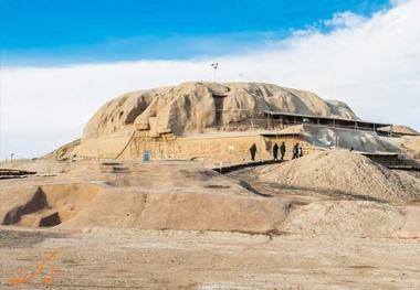 نگهداری ۸۰۰ شی از تپه سیلک در لوور 