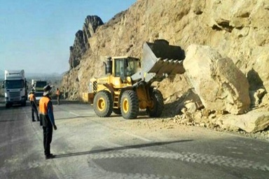انجام بیش از 4 هزار عملیات ریزشبرداری توسط راهداران