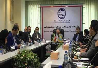 مسئولان بندر اکتاو در حال بررسی گسترش همکاری‌ها با ایران هستند