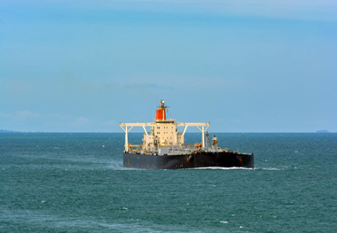 Saudi Arabia Suspends Oil Exports Through Bab-el-Mandeb Strait After Houthi Attacks
