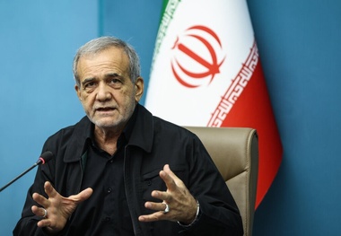 پزشکیان: جامعه کارگری پیشنهادات خود برای گزینه های وزارت تعاون، کار و رفاه اجتماعی ارائه کند