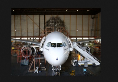 تشکیل کمیته تخصصی برای بررسی روش جایگزین تعمیر موتور هواپیماهای MD-80