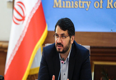 وزیر راه: پس از تعطیلات به سراغ گران فروشان بلیت هواپیما می رویم