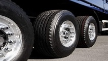 قیمت لاستیک در بازار کاهش پیدا می کند