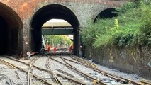 UK: Church Fenton to York Rail Line Fully Electrified in TRU Milestone