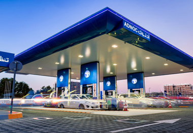 افزایش قیمت بنزین در دبی/ شیخ نشین امارات قیمت سوخت را چند درصد افزایش داد؟