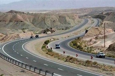 اجرای طرح های ویژه ایمنی محور ترانزیتی «نائین - یزد - انار»
