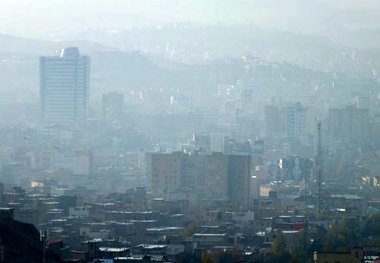  بیش از ۲۰۰۰ نفر به دلیل آلودگی هوا کارشان به اورژانس کشید