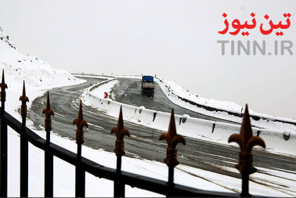 عملیات راهداری زمستانی در جاده هراز
