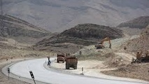 
آماده سازی جاده های جنوب فارس برای ایام نوروز
