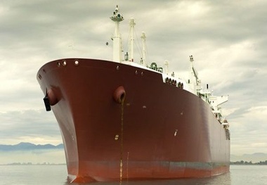 VT Halter Marine, Q-LNG agree for LNG bunkering barge