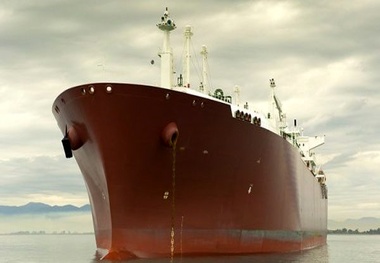 VT Halter Marine, Q-LNG agree for LNG bunkering barge