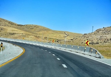 ساخت ۵۱ کیلومتر بزرگراه در محور زابل- زاهدان 