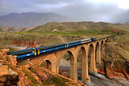 مراسم تجلیل از کارگران برگزیده در راه‌ آهن زاگرس برگزار شد