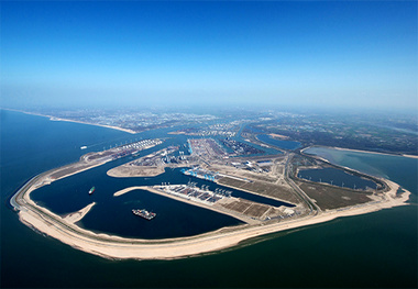Rotterdam’s half yearly report sees throughput increase