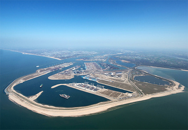Rotterdam’s half yearly report sees throughput increase