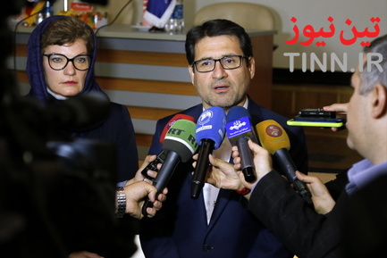 سمینار آموزشی لجستیک و زنجیره حمل و نقل