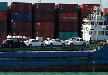 Monthly car imports down 77% yr/yr