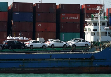Monthly car imports down 77% yr/yr