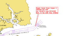 Supply vessel sinks in Singapore