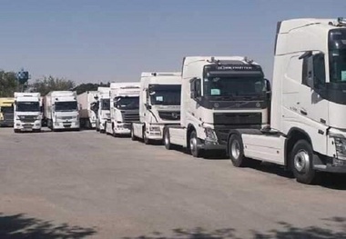 کامیون‌های وارداتی با نرخ فاکتور خرید ترخیص شوند