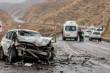 جاده های مرگبار ایران؛ چگونه تصادف جاده ای به بحران اجتماعی تبدیل می شود؟