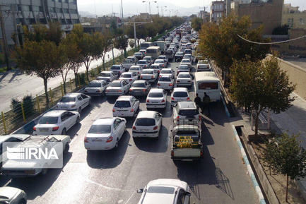 اعتراض‌ها به گران شدن بنزین
