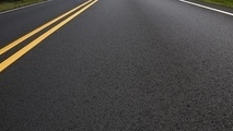 اجرای آسفالت لاستیکی در محور سبزوار نیشابور برای اولین بار در کشور 